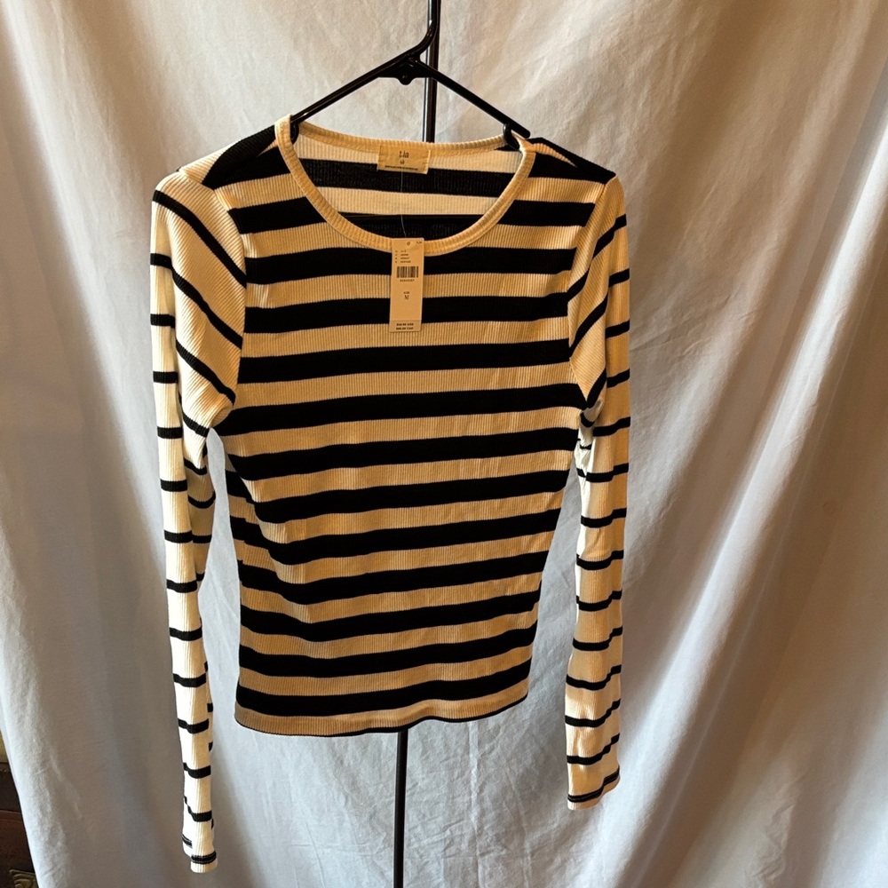NWT T.La Black and Cream Striped Long Sleeve Shirt